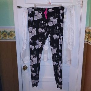 Bobbie Brooks Sleepwear size *Bin A*